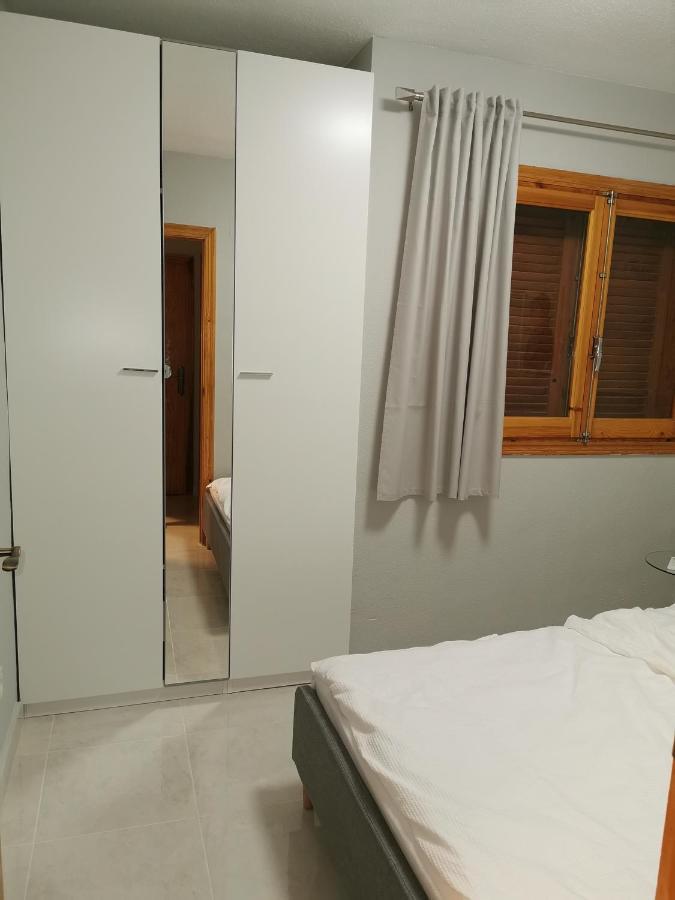 Naufragos Apartament Торевьиа Экстерьер фото