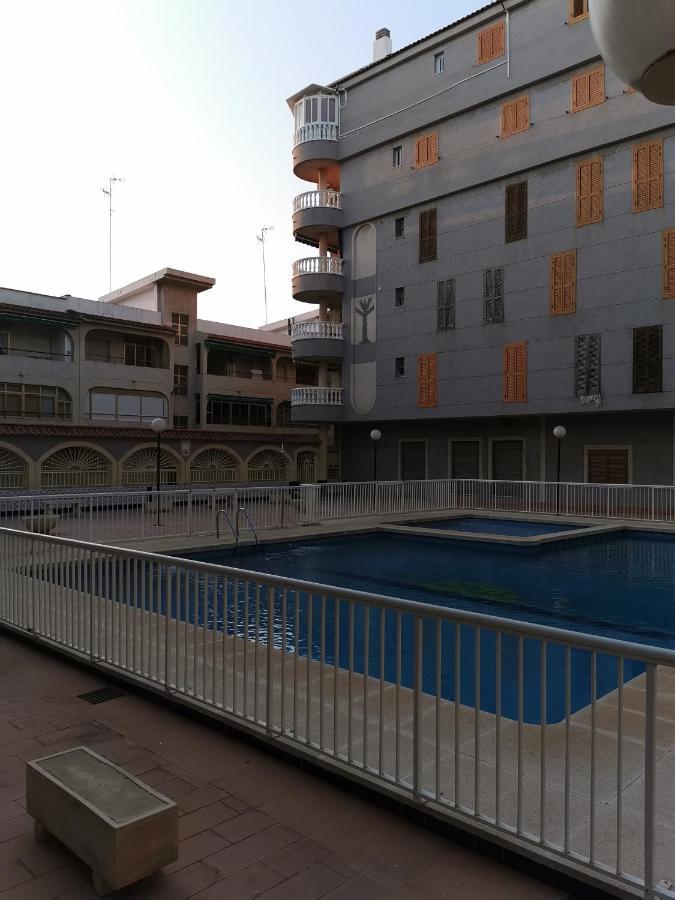 Naufragos Apartament Торевьиа Экстерьер фото
