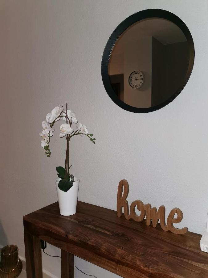 Naufragos Apartament Торевьиа Экстерьер фото